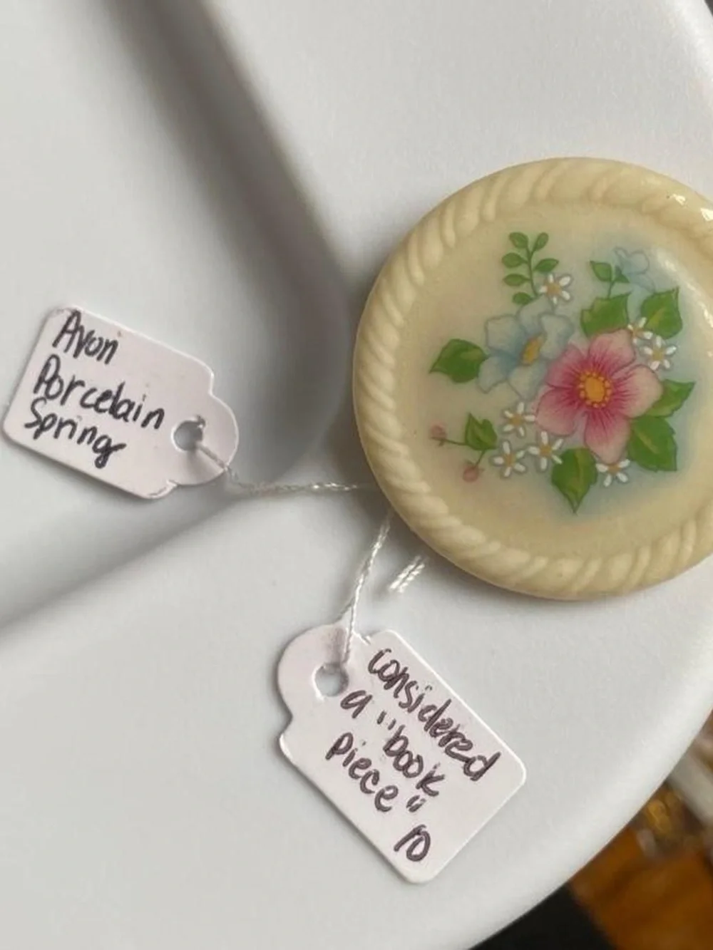 Vintage Signed AVON 1984 Book Piece Handpainted Floral Porcelain Pink Brooch Pin